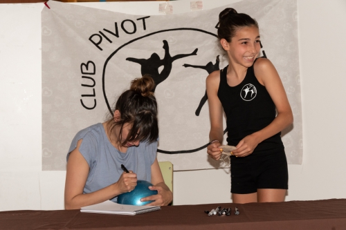 M.-Class-Almudena-Cid-Firmas-36