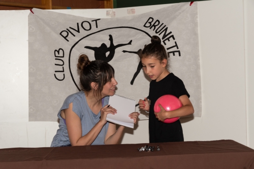 M.-Class-Almudena-Cid-Firmas-43