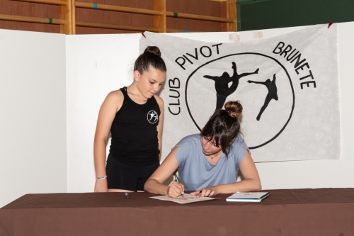 M.-Class-Almudena-Cid-Firmas-8